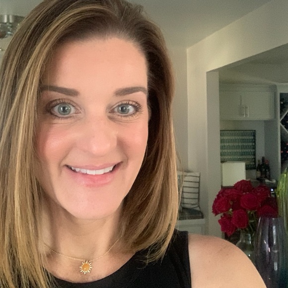 Meet your Posher, Kristi - Picture 1 of 1